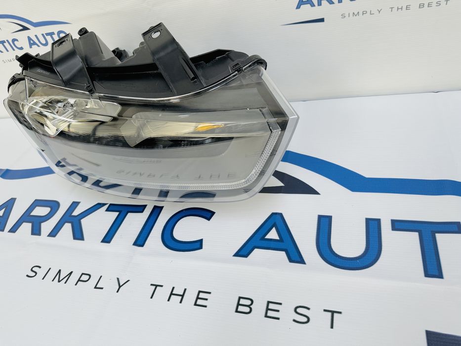 Far dreapta halogen Audi Q3 dupa 2011