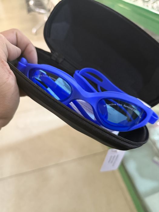 В продаже все для плавание начиная плавки очки шапочки и тд