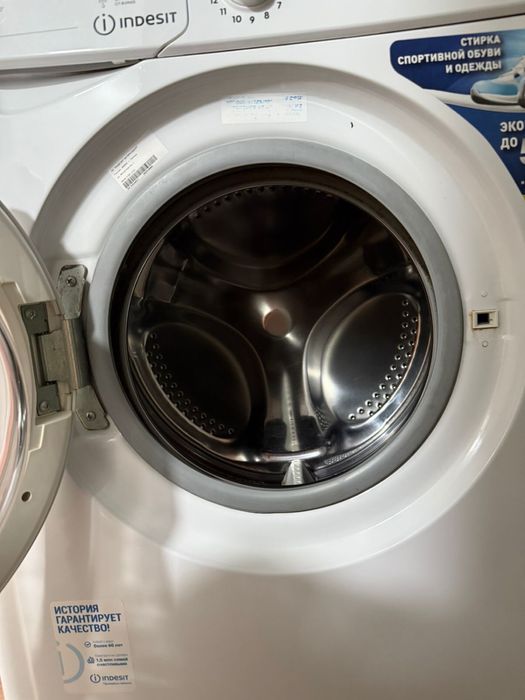 Стиральная машина Indesit 5 кг