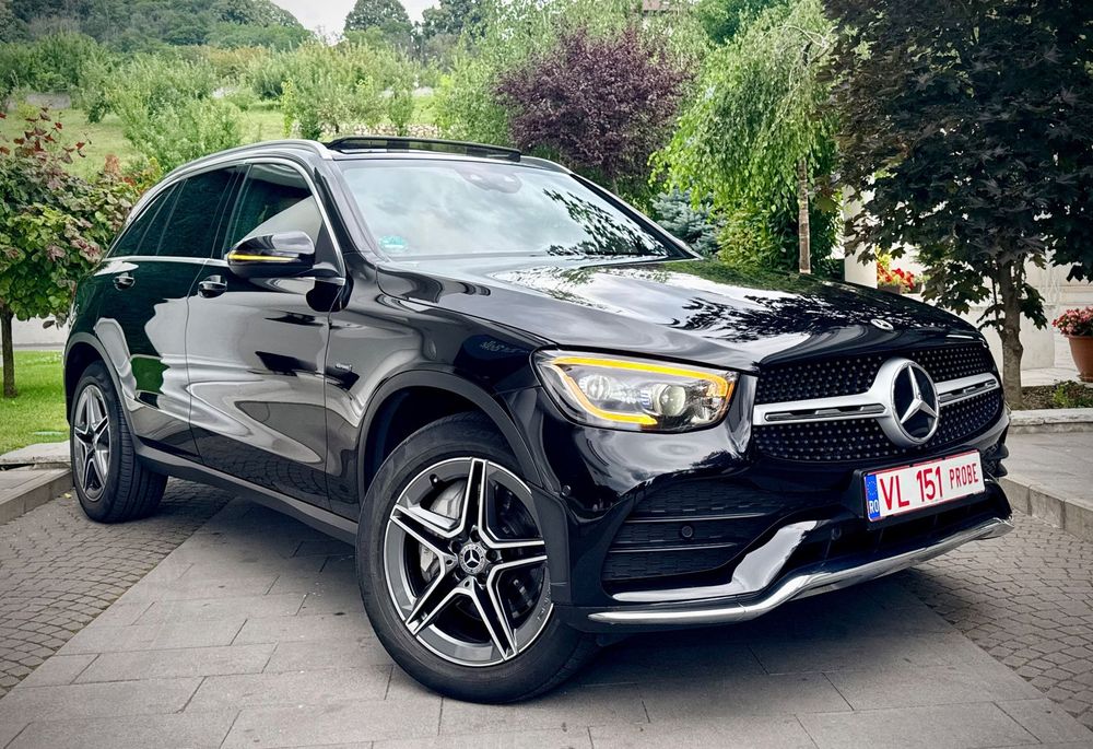 Mercedes-Benz GLC Mercedes Benz GLC 300e AMG Pack ! Garantie 12 Luni! Finantare