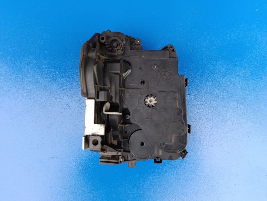 Broasca incuietoare usa fata dreapta Bmw e90 e91 e92 e93 e81 7059974