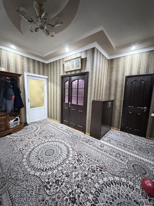 Гунча Продается 4 Комнтные Банковская Квартира