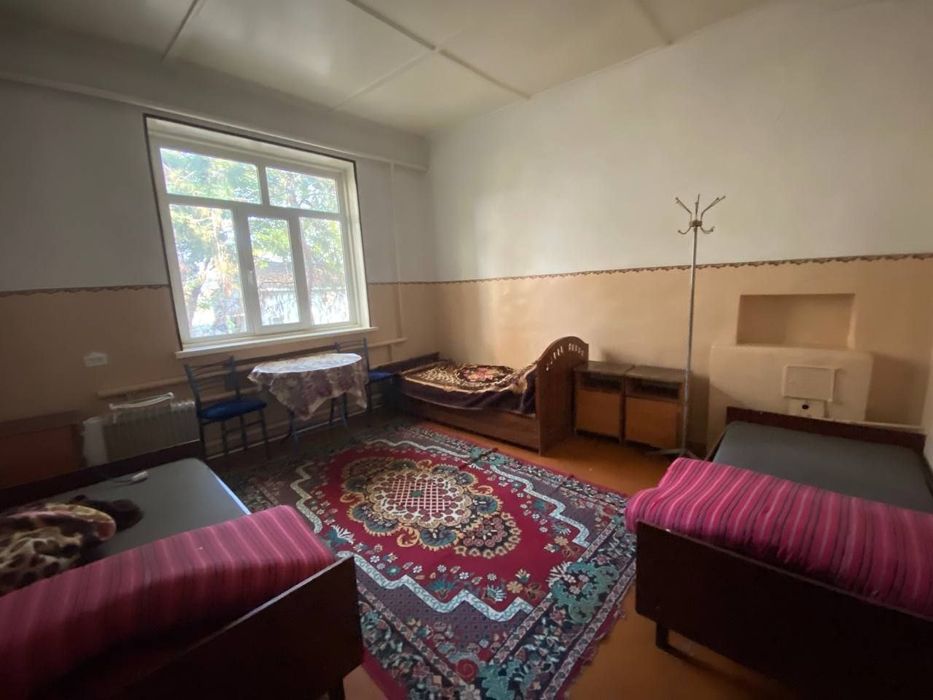 Klinika sotiladi 240.9 sotix umumiy maydon