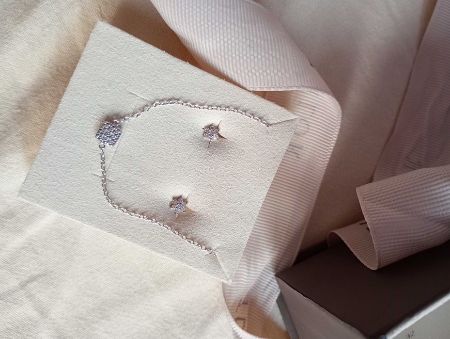 Нежна гривна от бяло злато с висулка, печат 585