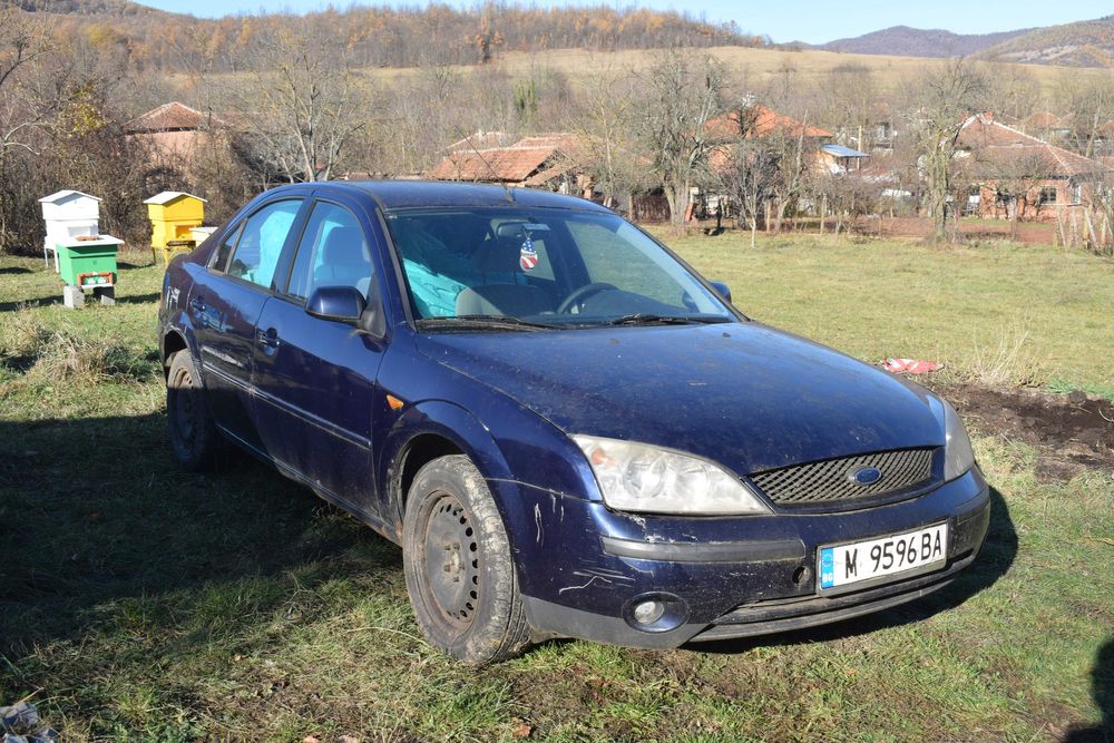 Ford Mondeo на части