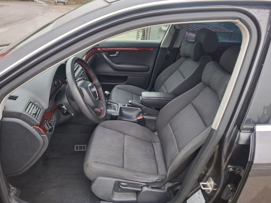 Vand Audi A4B7 2.0 TDI