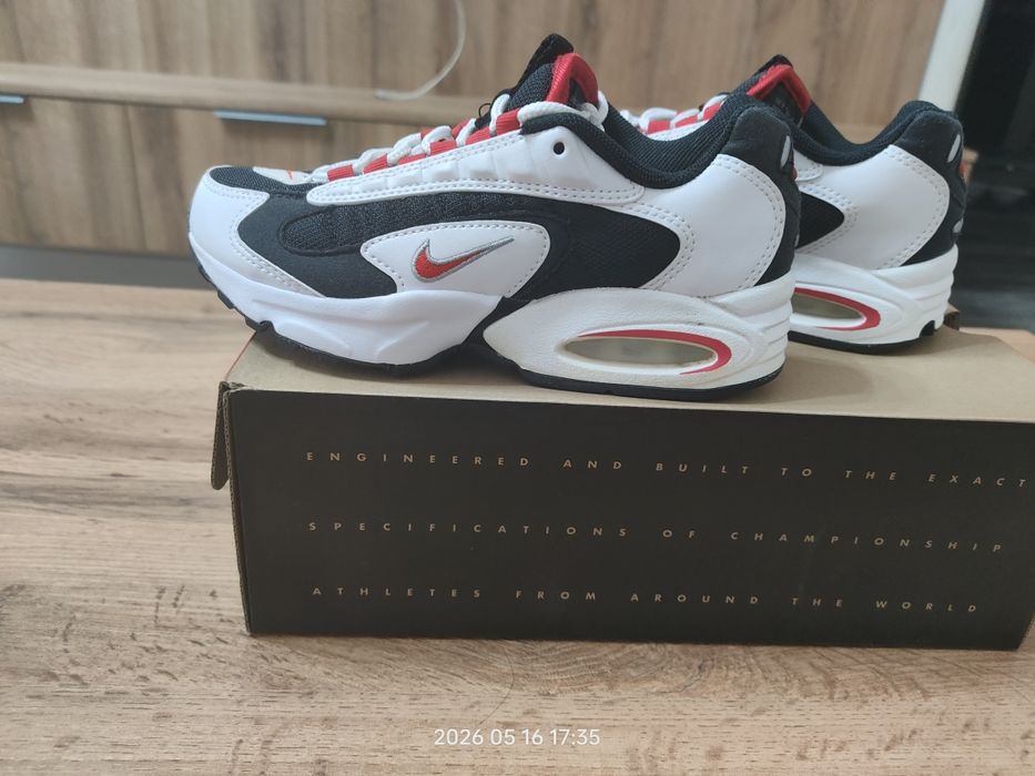 Брендовые кроссовки Nike Air Max Triax 36.5
