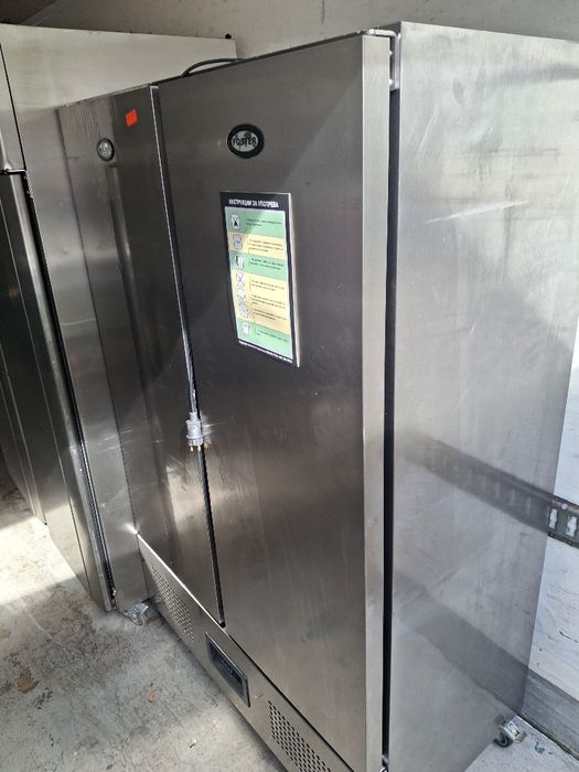 Хладилник професионален FOSTER