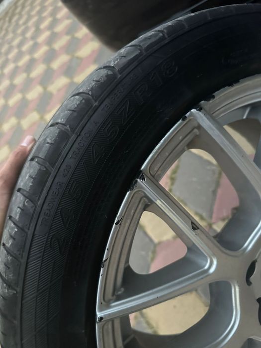 Продам комплект колес r18 5x112