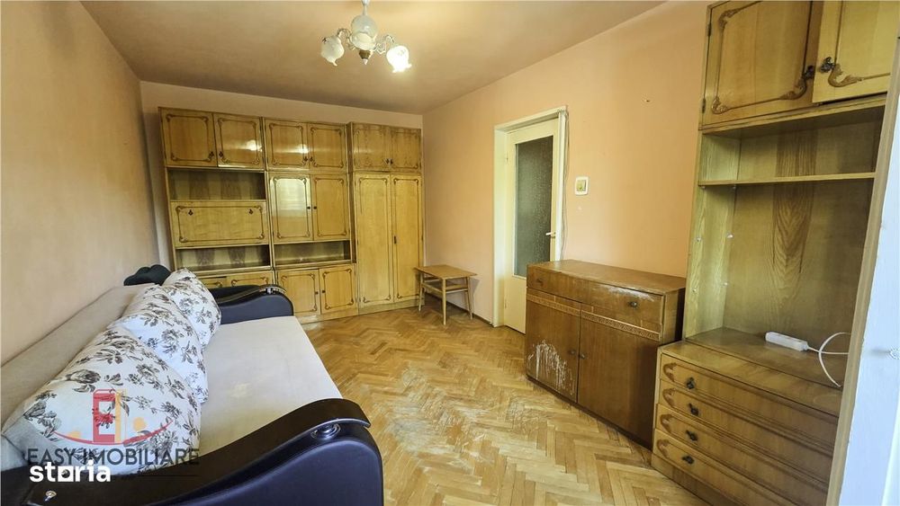 Apartament 2 camere, etaj 1, pe Bld. 1848 , decomandat, cu lift — fotografia 1
