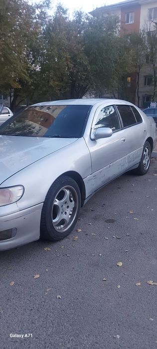 Тоиота аристо1994