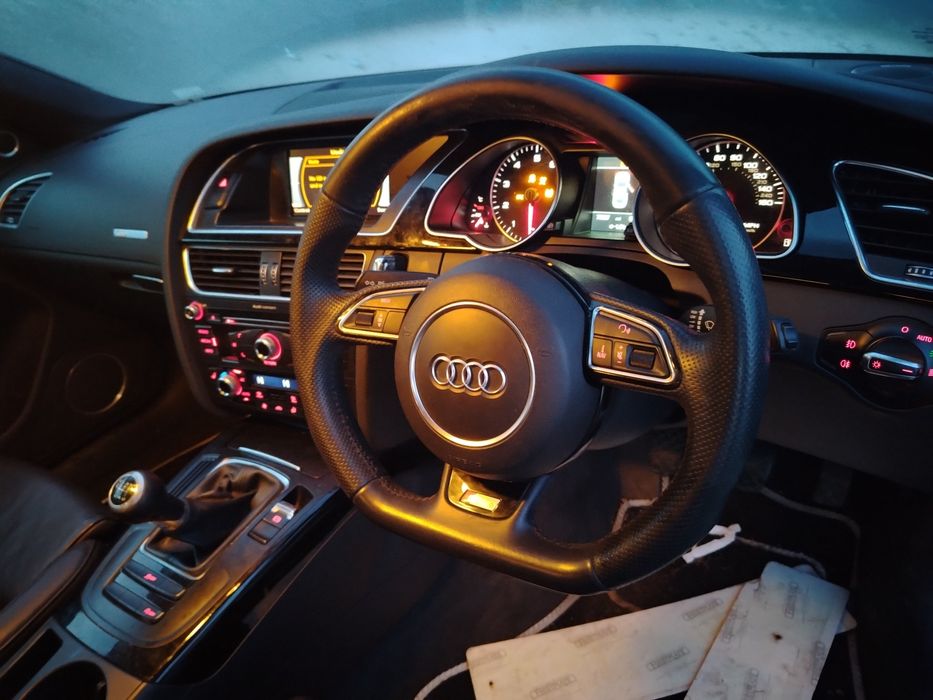 Volan  audi s line teșit audi a3 a4 a5 a6 a7 a8