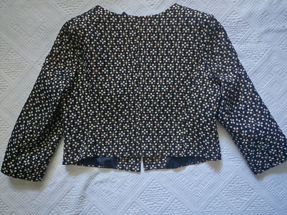 Sacou elegant, scurt  Roxana, mărimea 42, nou cu  eticheta.