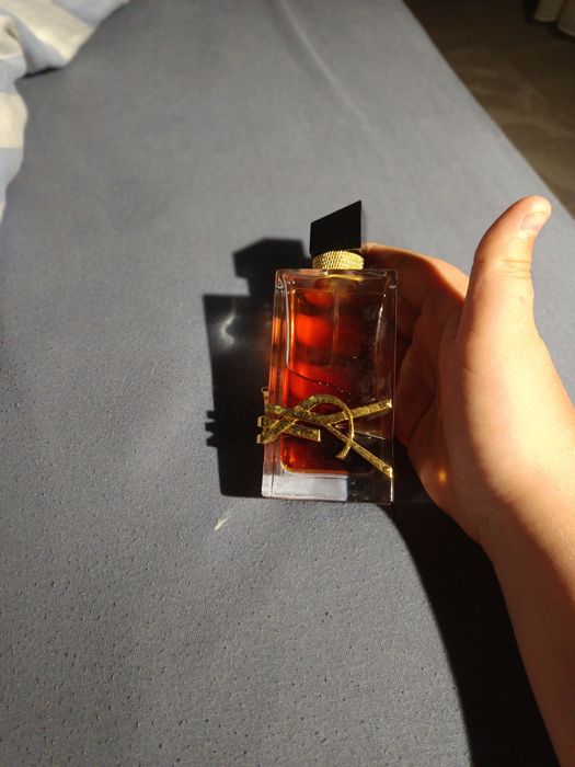 Parfum  Yves Saint Laurent (ISL)