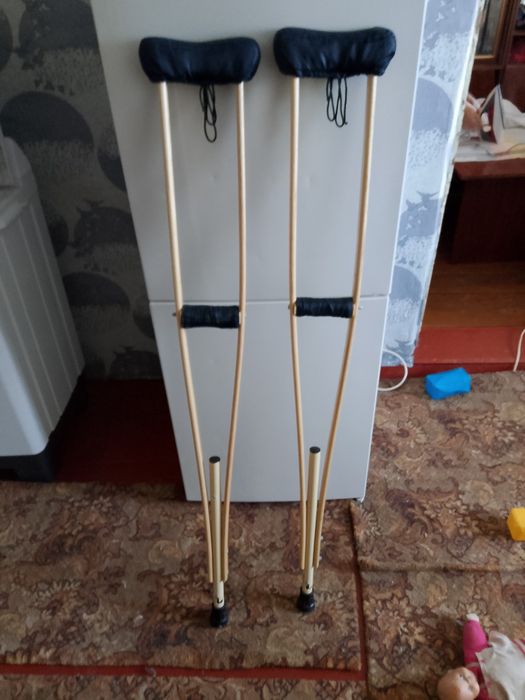 Продам костыли пользовались два месяца