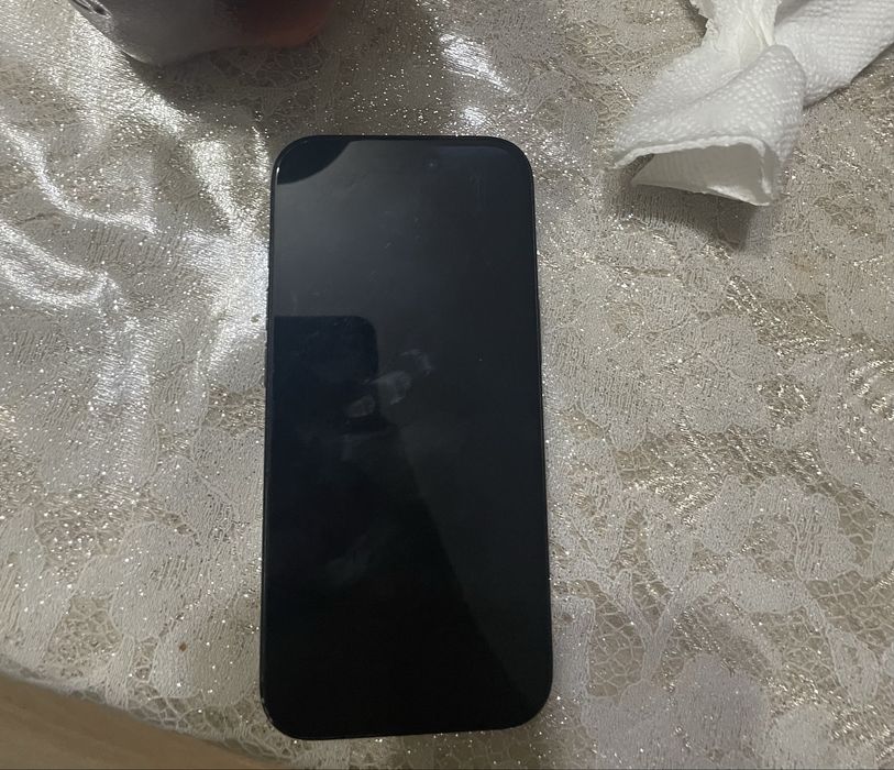 iphone 15 срочно продам
