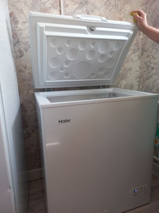 Продам морозильник