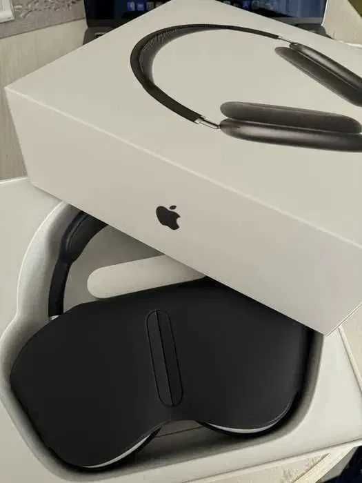 Apple AirPods Max (1-во поколение) Space Gray