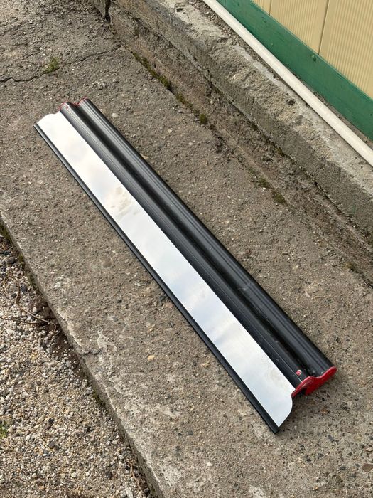 Продам шпатель в отличном состоянии