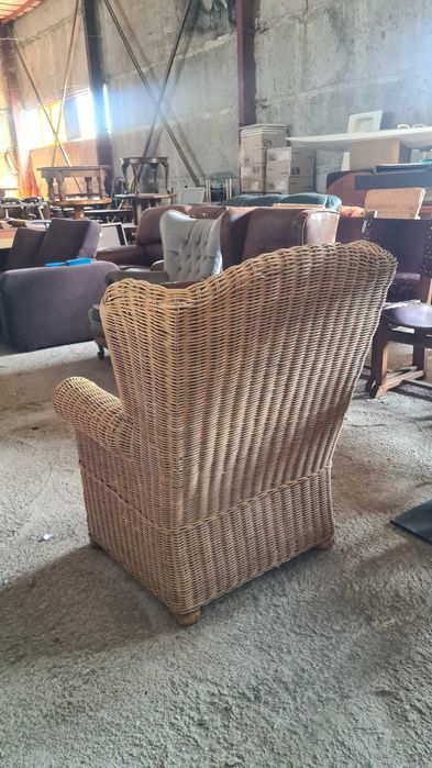 ратанов стол кресло с дамаска