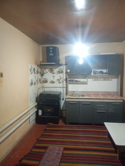 Xovli uy olmaliqda 9 xona A. Qodiriy mfy.(Qora qiya)da