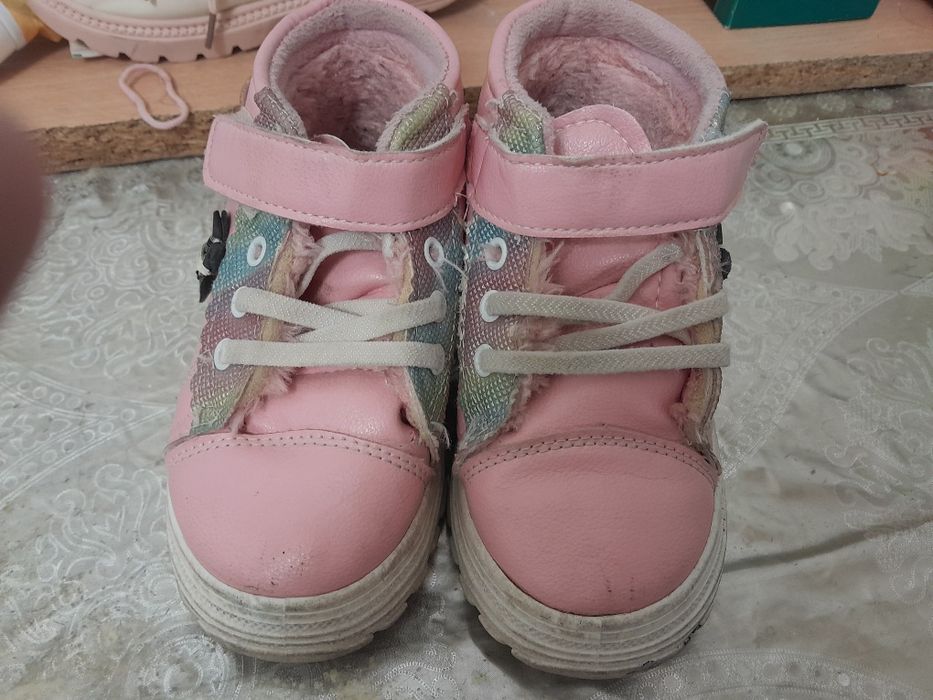Зимняя обувь на девочку