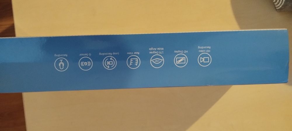 Genti otel opel astra j  și  geam stinga față de Peugeot 2008