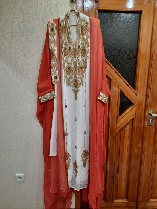 Продам последнюю платье-абая с Дубая