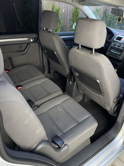 Volkswagen Touran 1.9 TDI -2006- 2300€ Negociabil