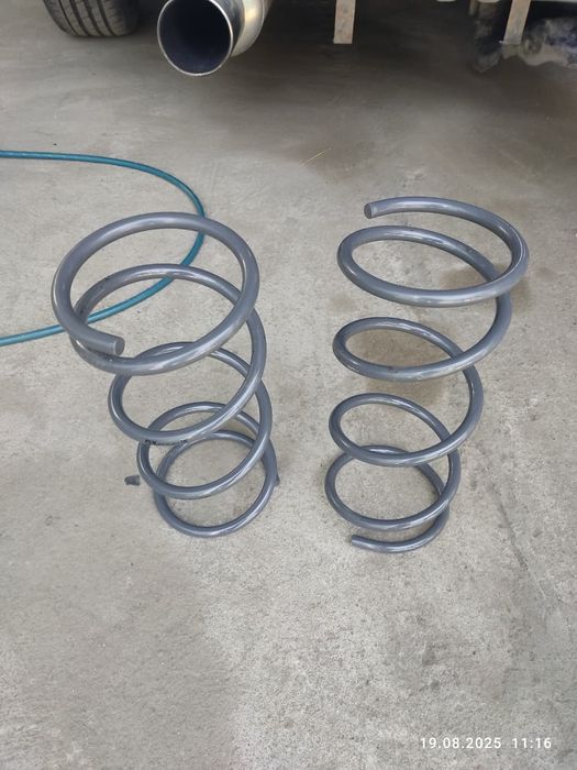 Продам усиленные задние пружины на Субару Форестер СФ/СГ