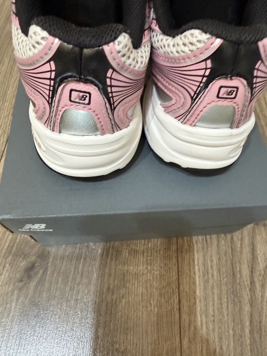 Маратонки New balance 740