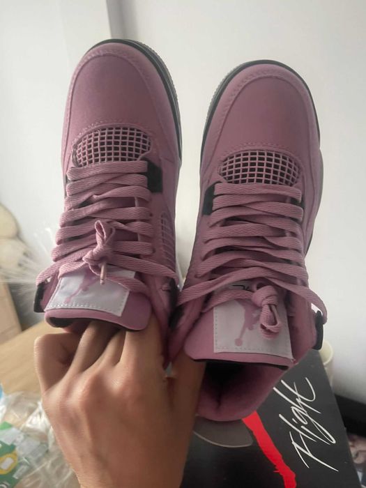 Jordan 4 Retro Orchid marimea 38