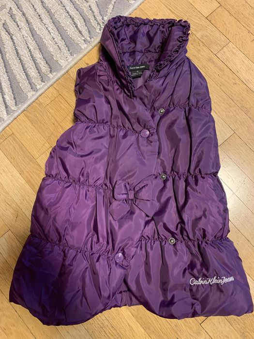 Calvin Klein и естествен косъм елек 5-6 годинки