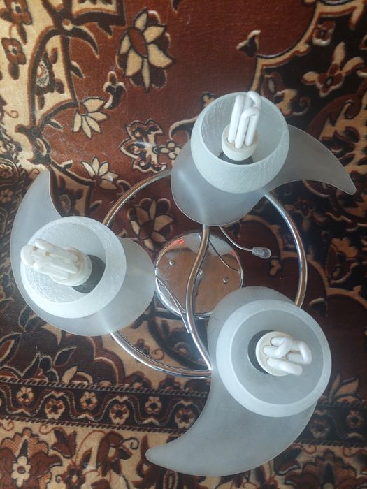 Aplica de perete, lustra,lampă fluorescenta FIPAD,set spoturi halogen,