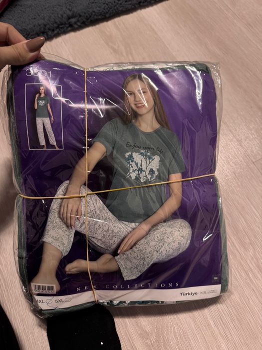 Pijamale dama, pretul difera in functie de model