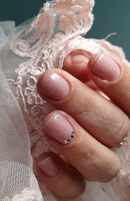 Unghii ojă semi/ gel .