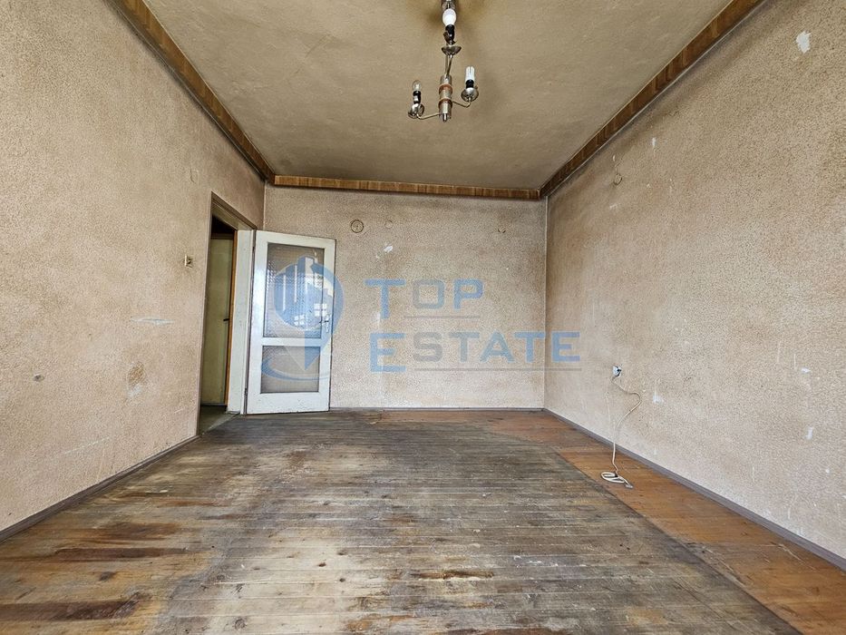 Продава се Четиристаен апартамент в Велико Търново, Акация - 128 кв.м за 1054 €/кв.м - Снимка #5