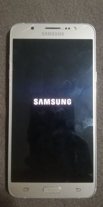 Samsung galaxy J7