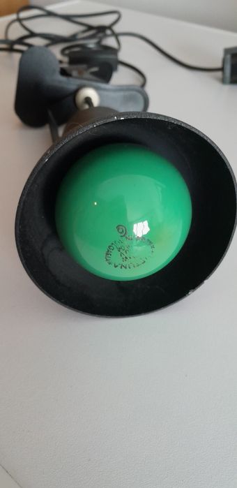 Нощна лампа с щипка