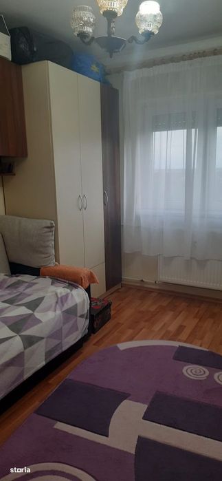 Apartament cu balcon și parcare, 3 camere, 67mp