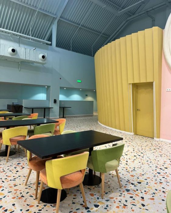 Стулья мягкие 60шт