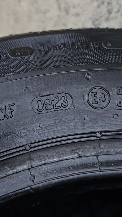 Продам летние Шины Continental 195/65 R15