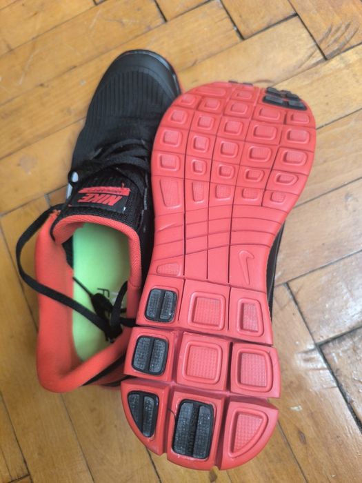 Маратонки Nike Free