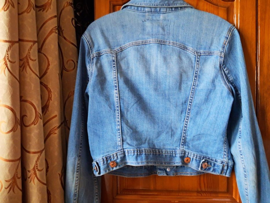 Дънкови яке с бонус коледни чорапи