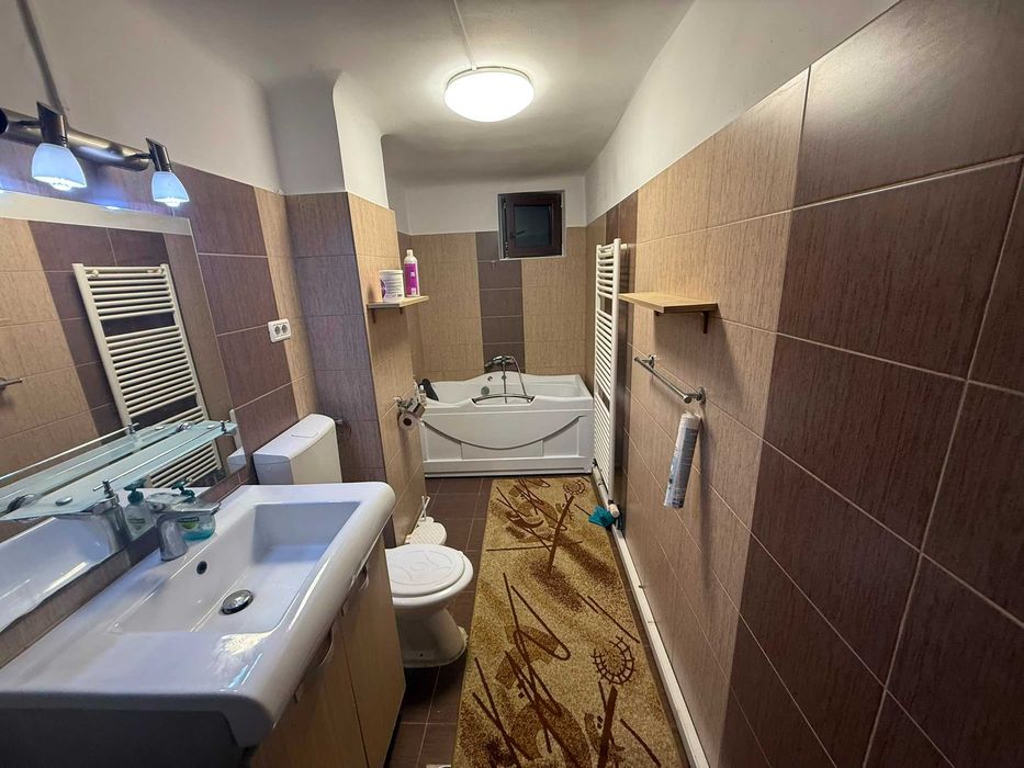 CASĂ + LOCUINȚĂ SEPARATĂ PE 1080 MP | Arad, Vlaicu | Ideală pentru două familii