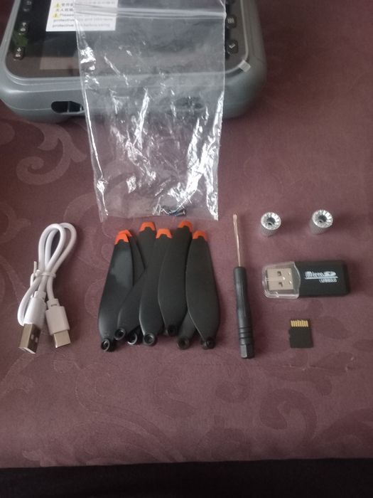 Drona Dji mini 5 Pro replică