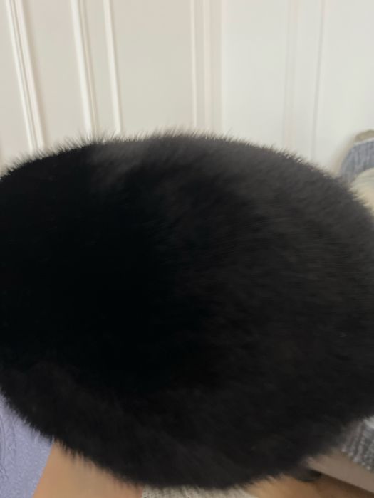 Продаем берет норковый