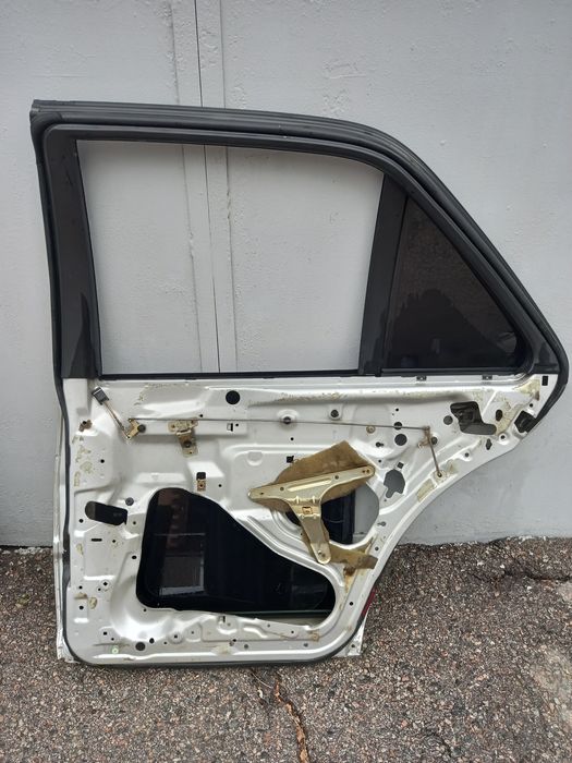 Двери на Мерседес W-140,б/у