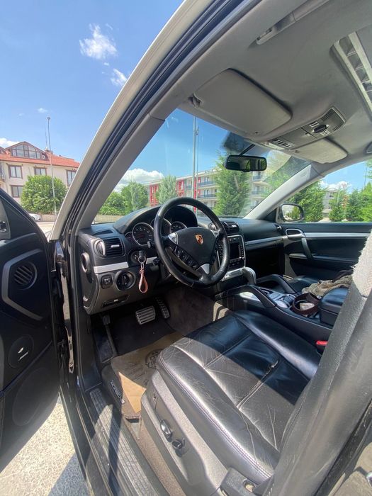 Porsche cayenne 4.5 v8