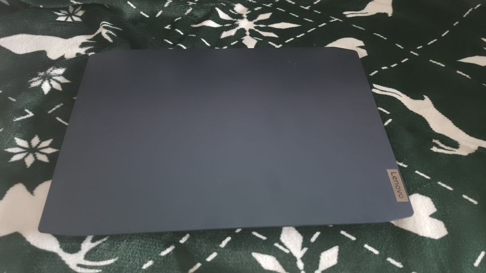 Laptop Gaming Lenovo